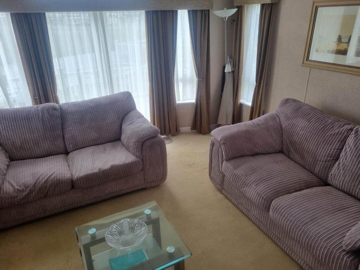 ホテル 6 Berth Deluxe Ml7 On The Golden Palm チャペル・セント・レオナルズ エクステリア 写真